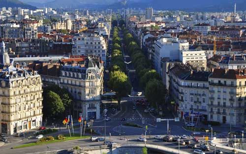 rencontre japonais grenoble
